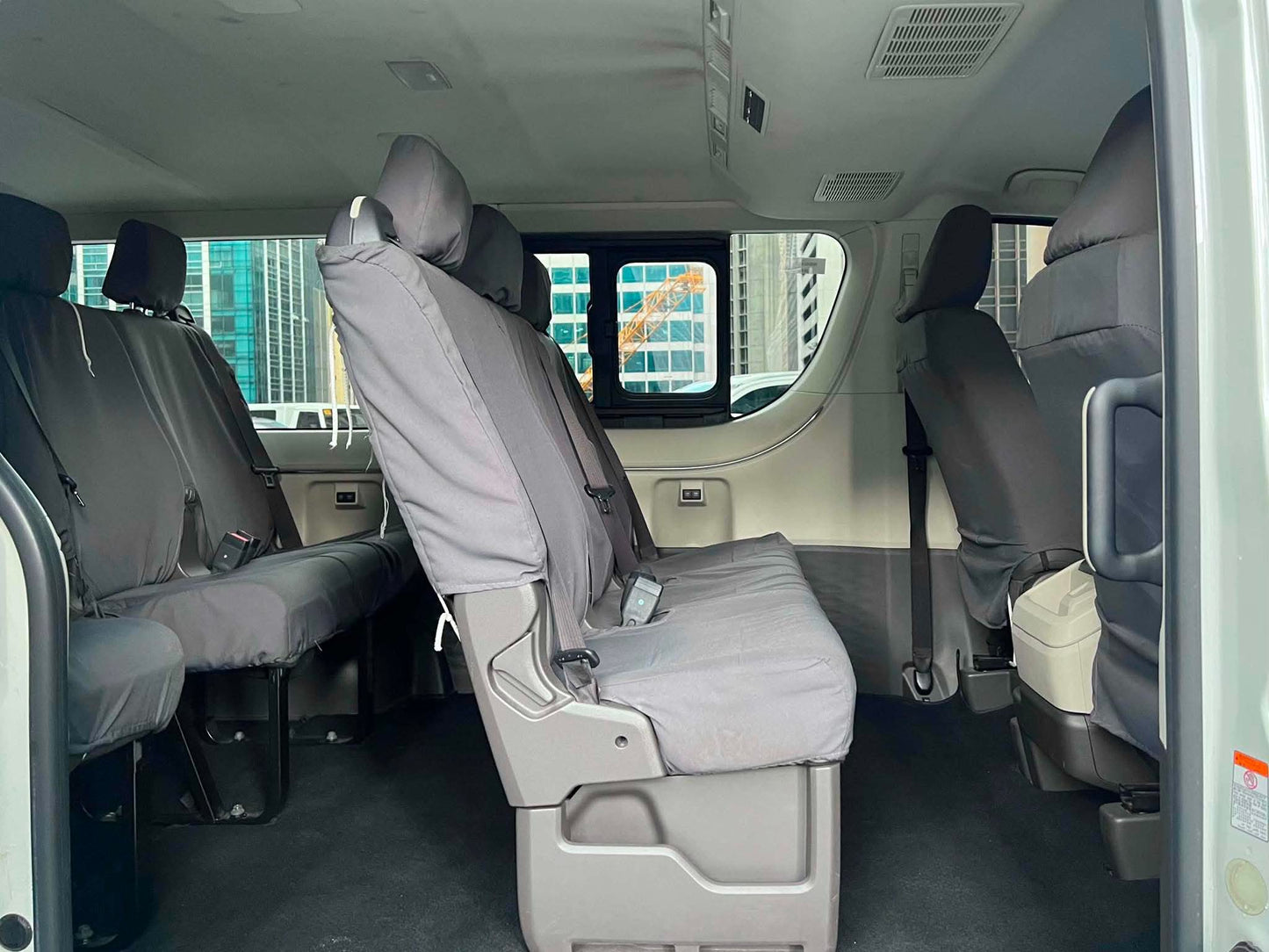 2019 Toyota HiAce 2.8 GL Grandia 2-Tone, Manual, Diesel