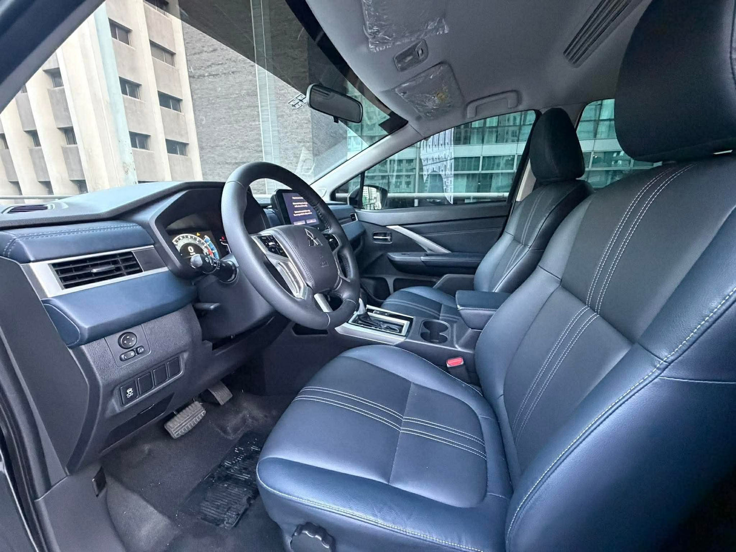 2025 Mitsubishi Xpander Cross 1.5, Automatic, Gas