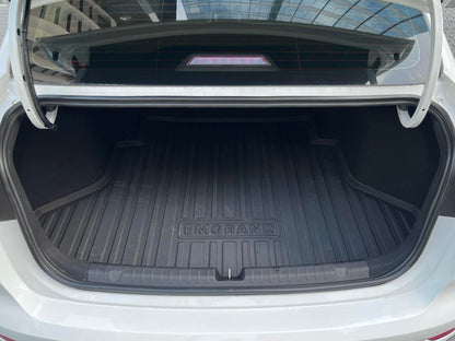 2023 Geely Emgrand Premium 1.5, Automatic, Gas