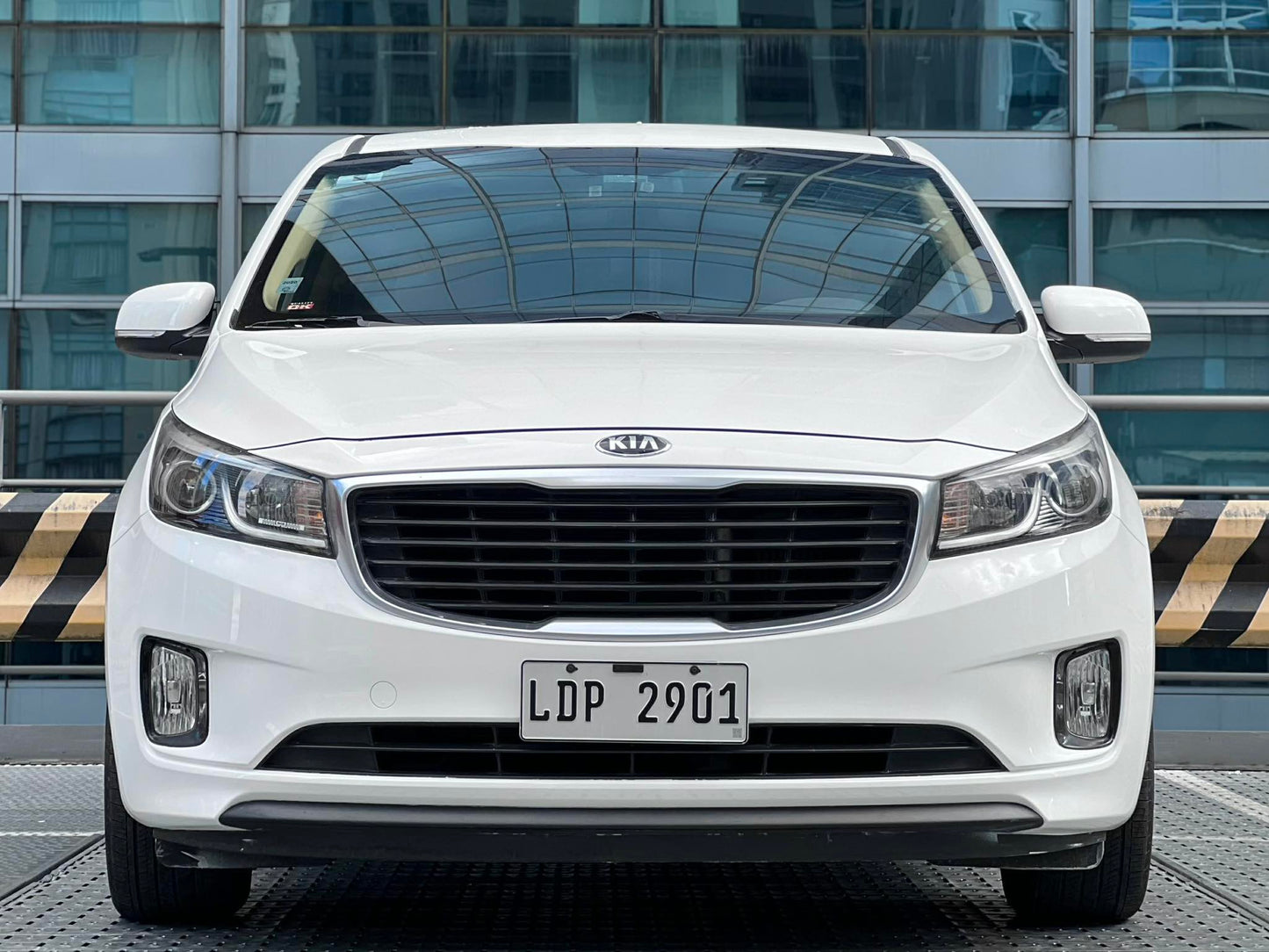 2016 Kia Carnival 2.2, Automatic, Diesel
