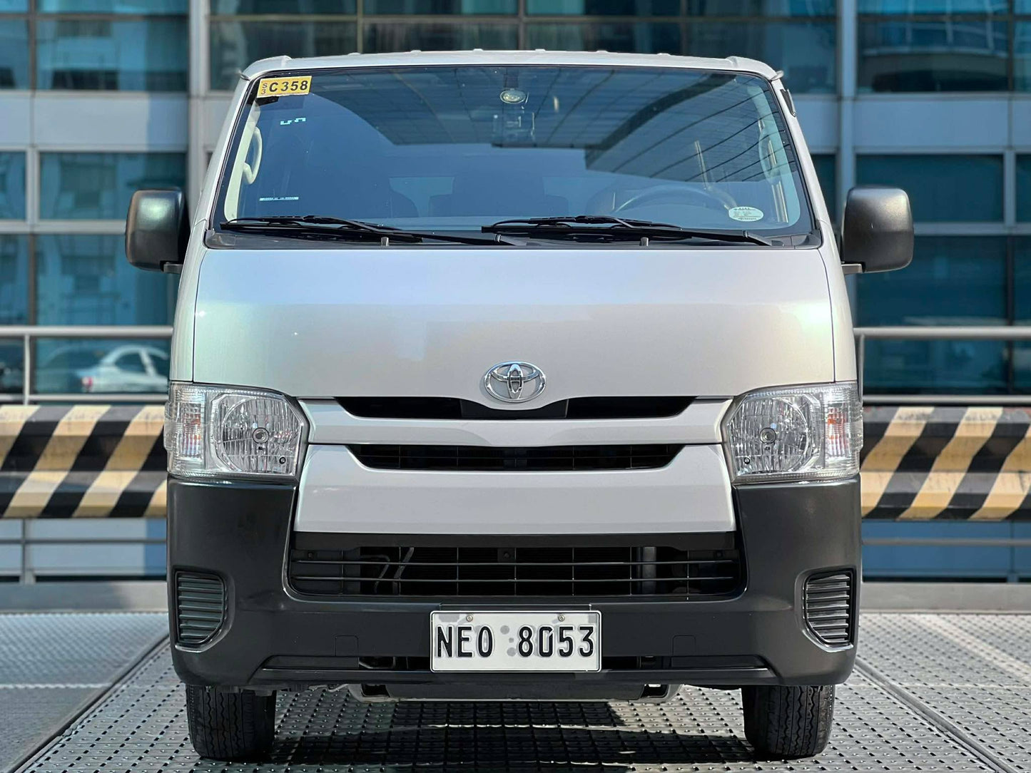 2021 Toyota HiAce Commuter 3.0, Manual, Diesel