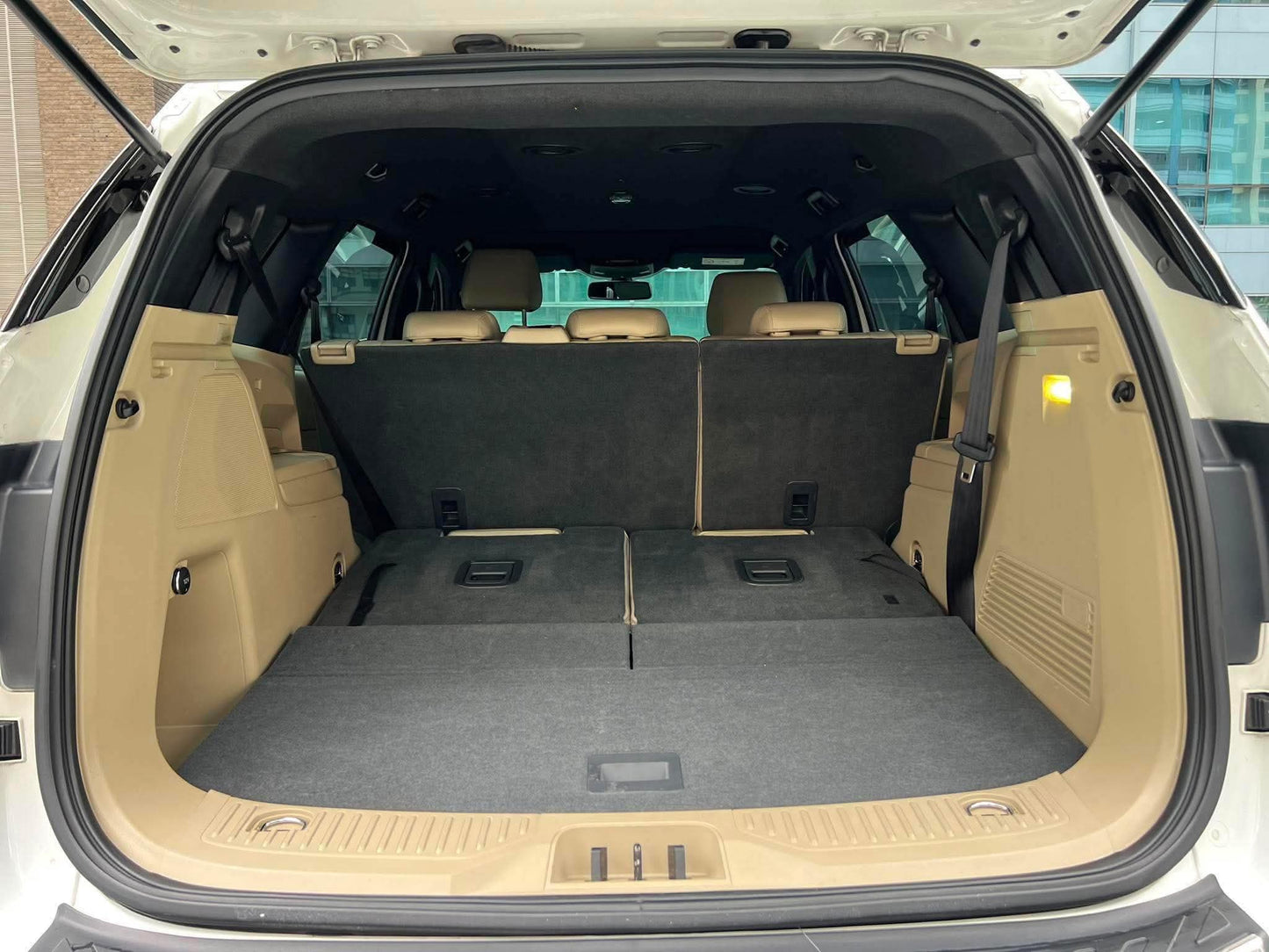 2016 Ford Everest Titanium 2.2 4x2, Automatic, Diesel