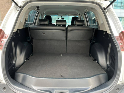 2014 Toyota RAV4 4x2, Automatic, Gas