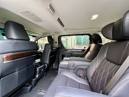 2025 Toyota Hi Ace Super Grandia Elite 2.8, Automatic, Diesel
