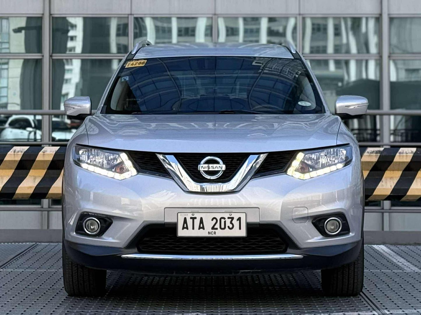 2015 Nissan Xtrail 4x4,  Automatic, Gas