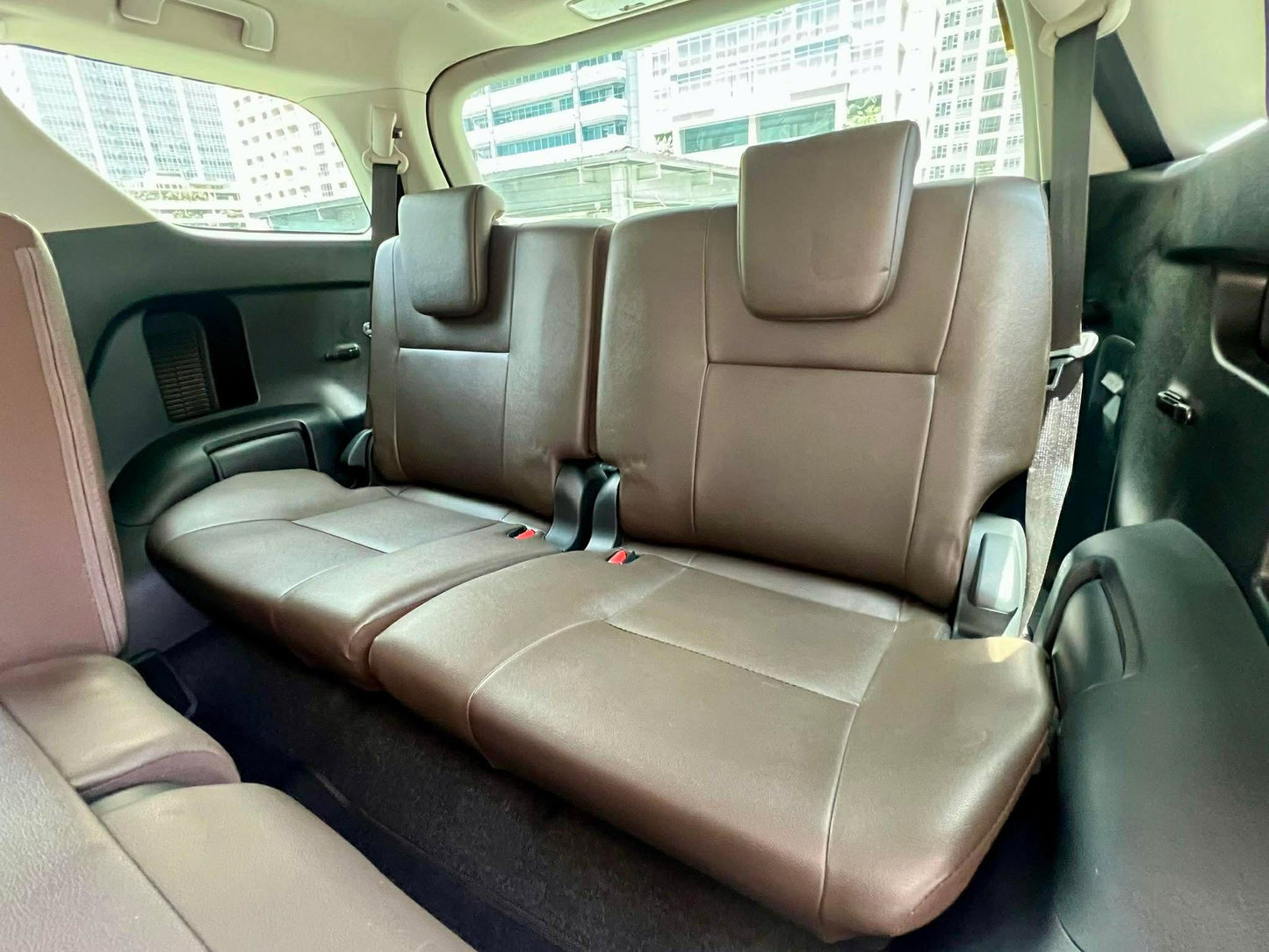 2018  Toyota Fortuner V 4x2 2.4, Automatic, Diesel