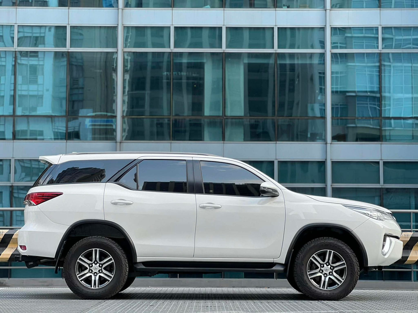 2019 Toyota Fortuner G,  Automatic, Diesel