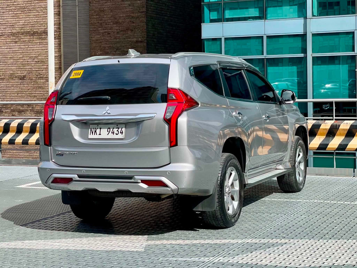 2025 Mitsubishi Montero GLX 2.4 Turbo,  Manual, Diesel