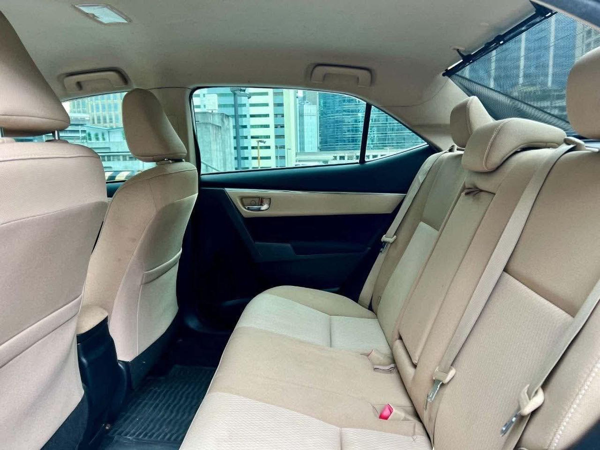 2014 Toyota Corolla Altis 1.6 V,  Automatic, Gas