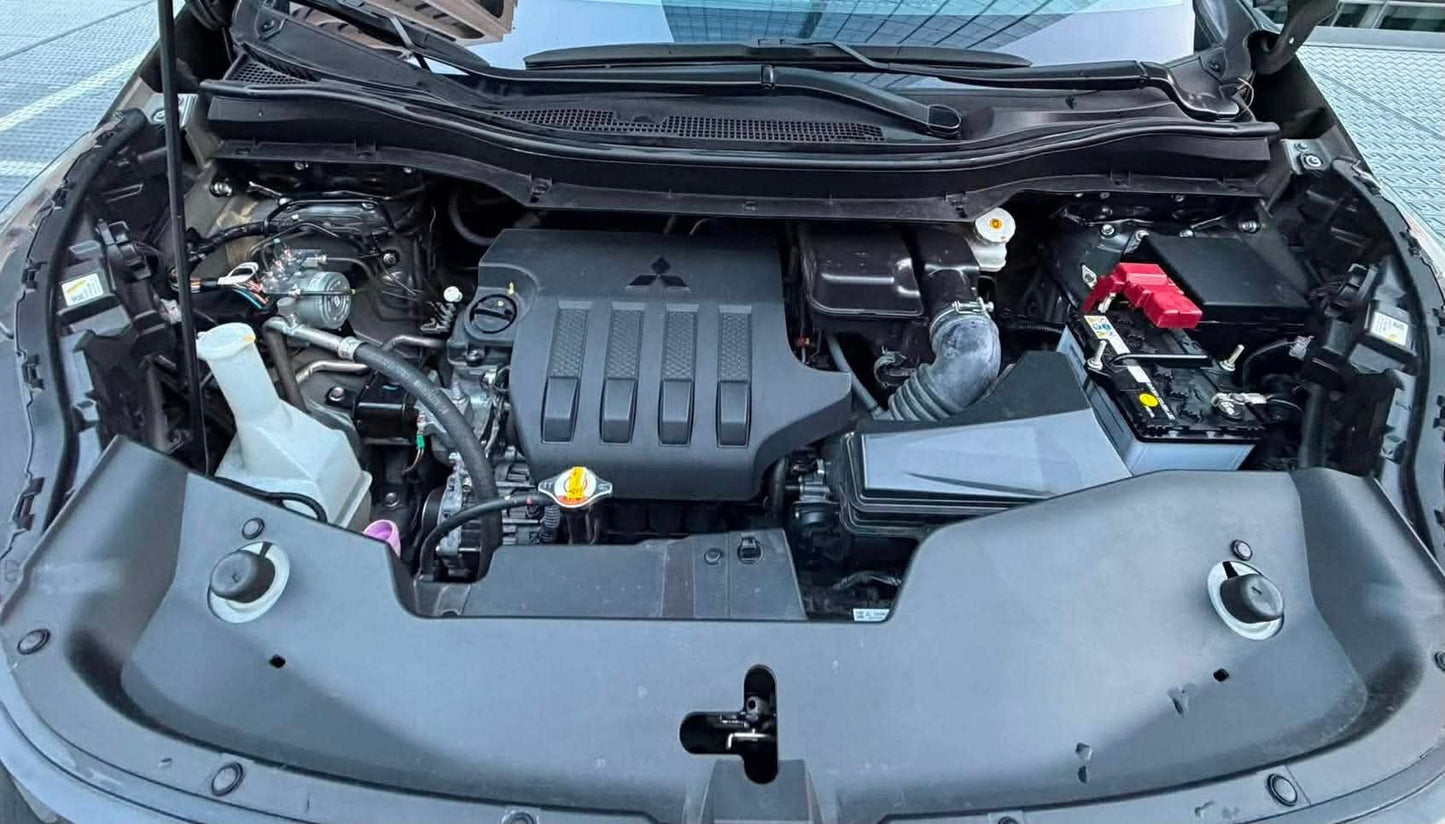 2025 Mitsubishi Xpander Cross 1.5, Automatic, Gas