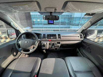 2021 Toyota HiAce Commuter 3.0, Manual, Diesel