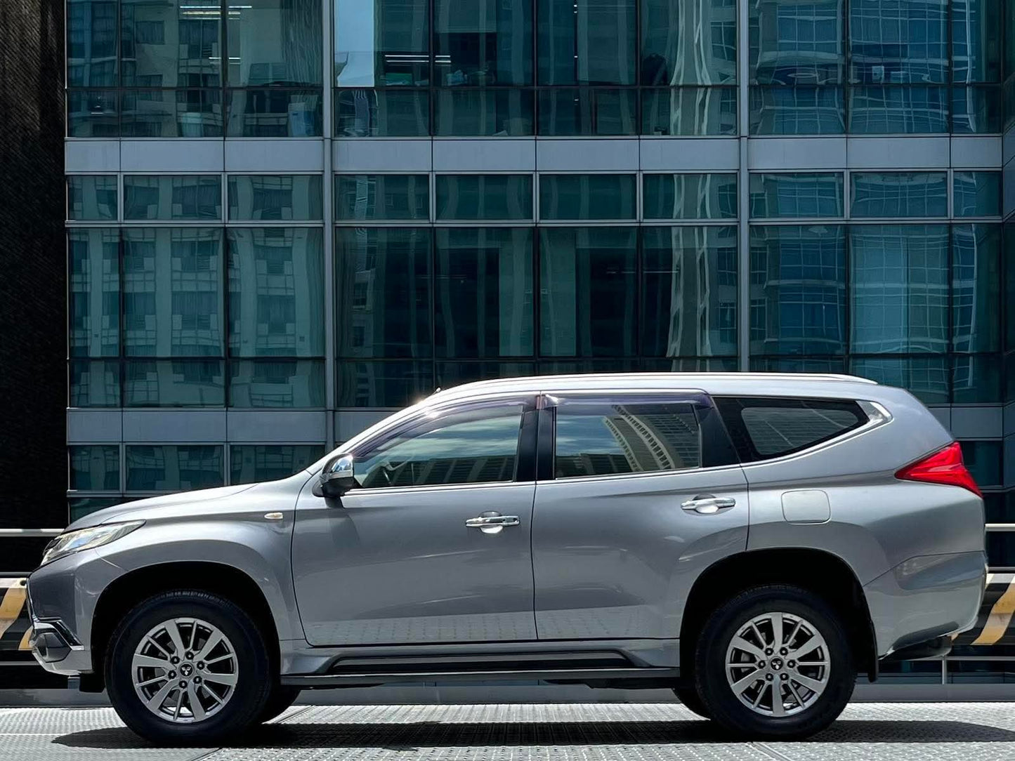 2016 Mitsubishi Montero SPT GLS 2.4, Automatic, Diesel