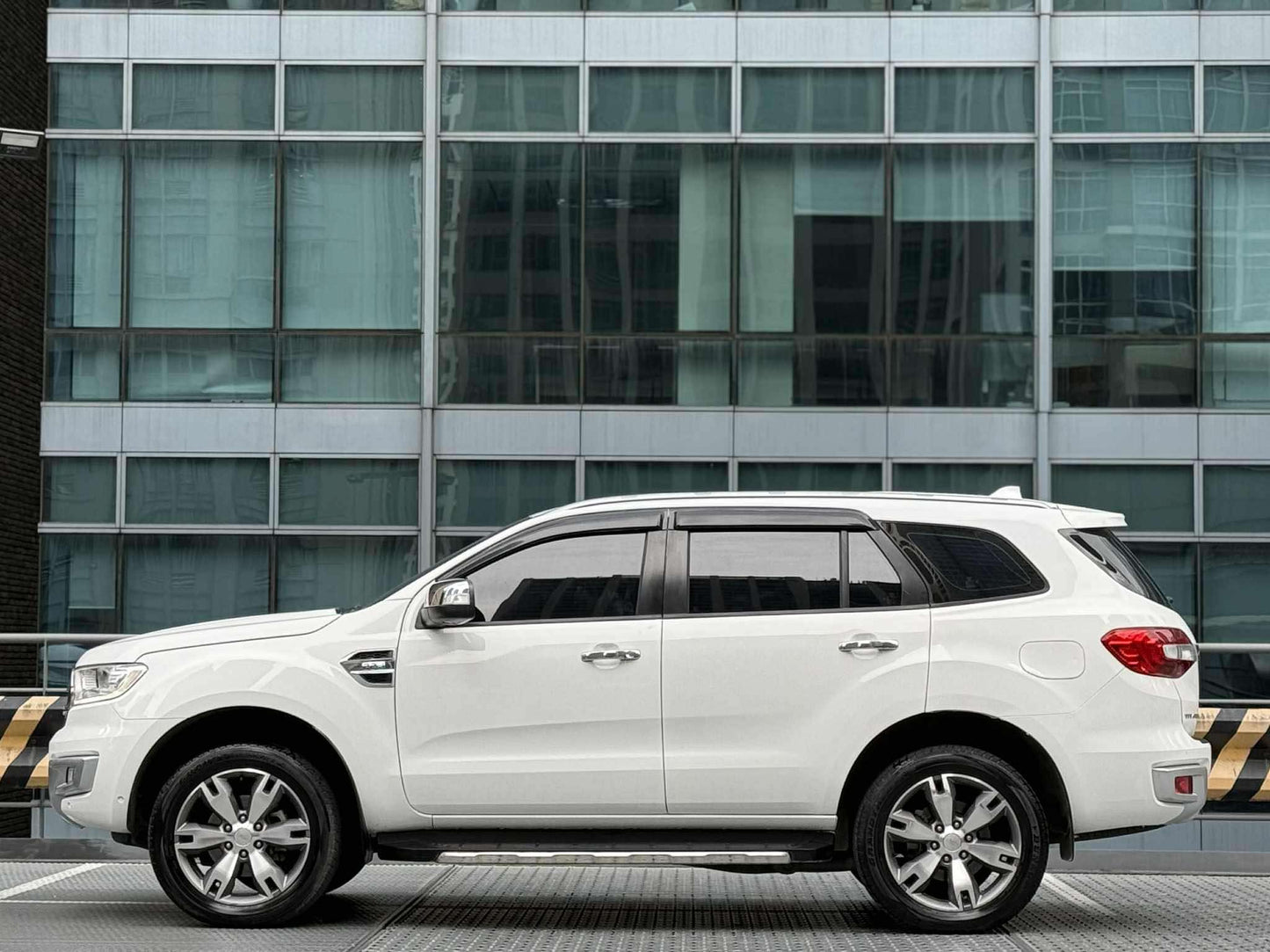 2018 Ford Everest 2.2 Titanium Plus 4x2, Automatic, Diesel