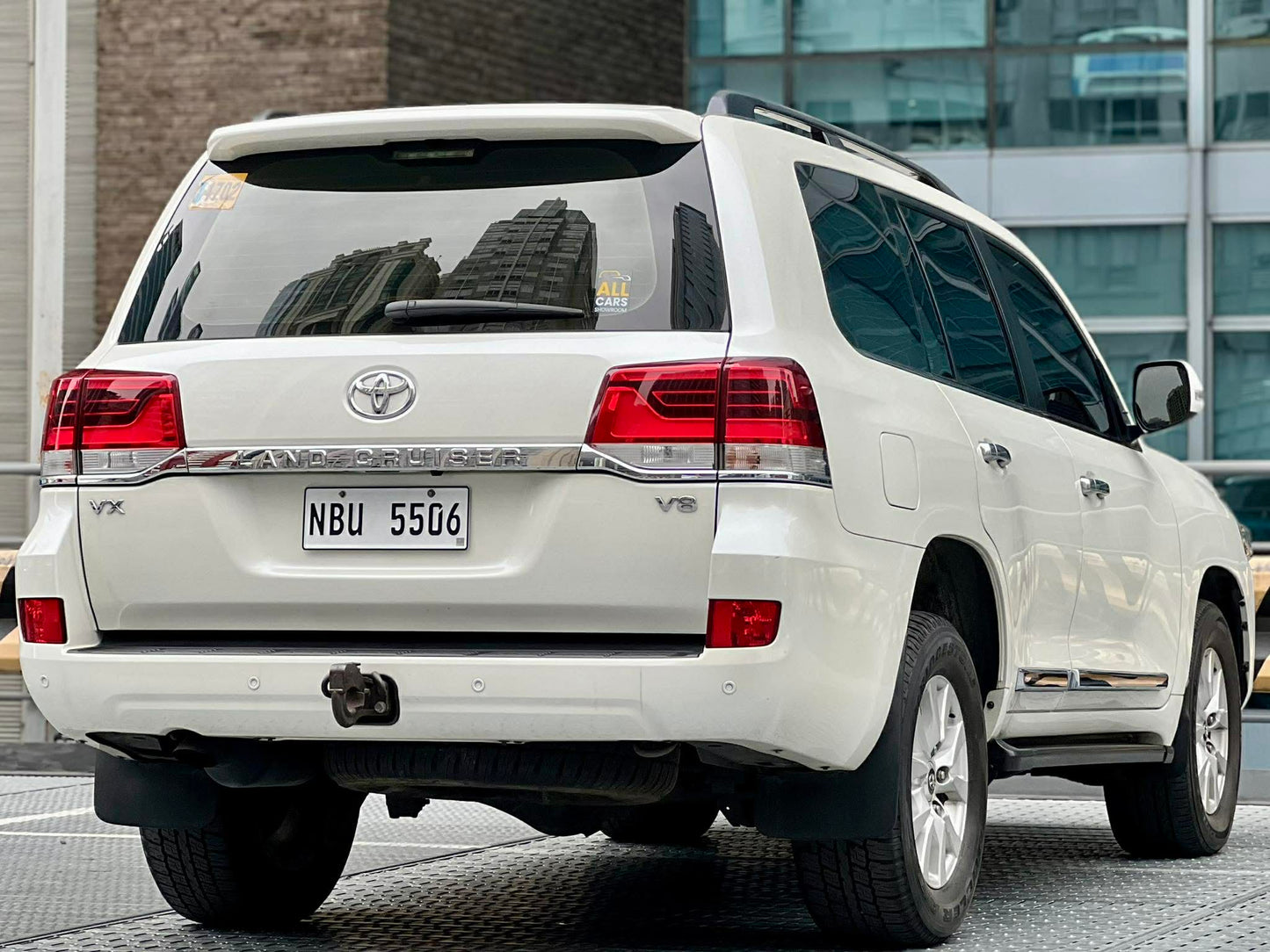 2017 Toyota Land Cruiser LC200 V8, Automatic, Diesel