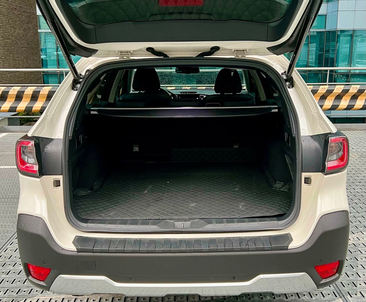 2024 Subaru Outback i-T AWD, Automatic, Gas