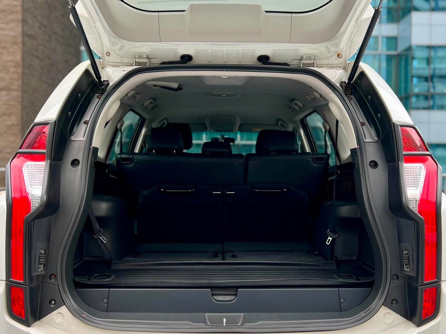 2017 Mitsubishi Montero GLS Premium 2.5, Automatic, Diesel