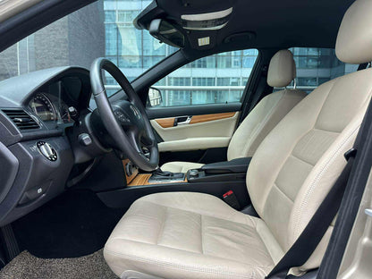 2009 Mercedes Benz C200 Kompressor, Automatic, Gas