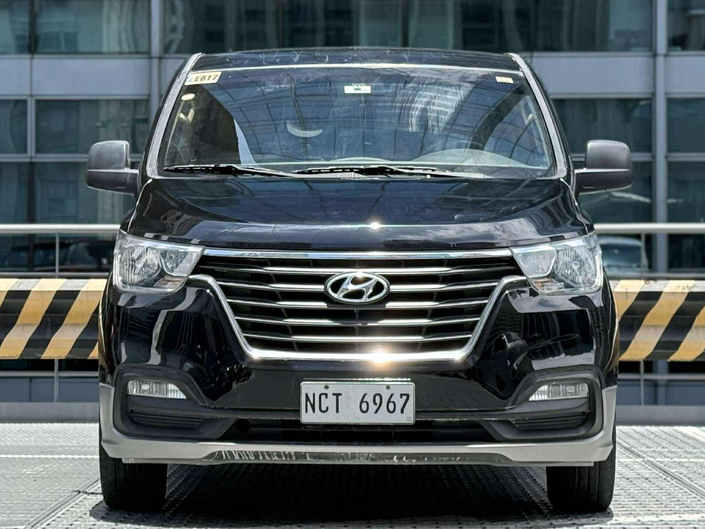 2019 Hyundai Grand Starex 2.5,  Automatic, Diesel