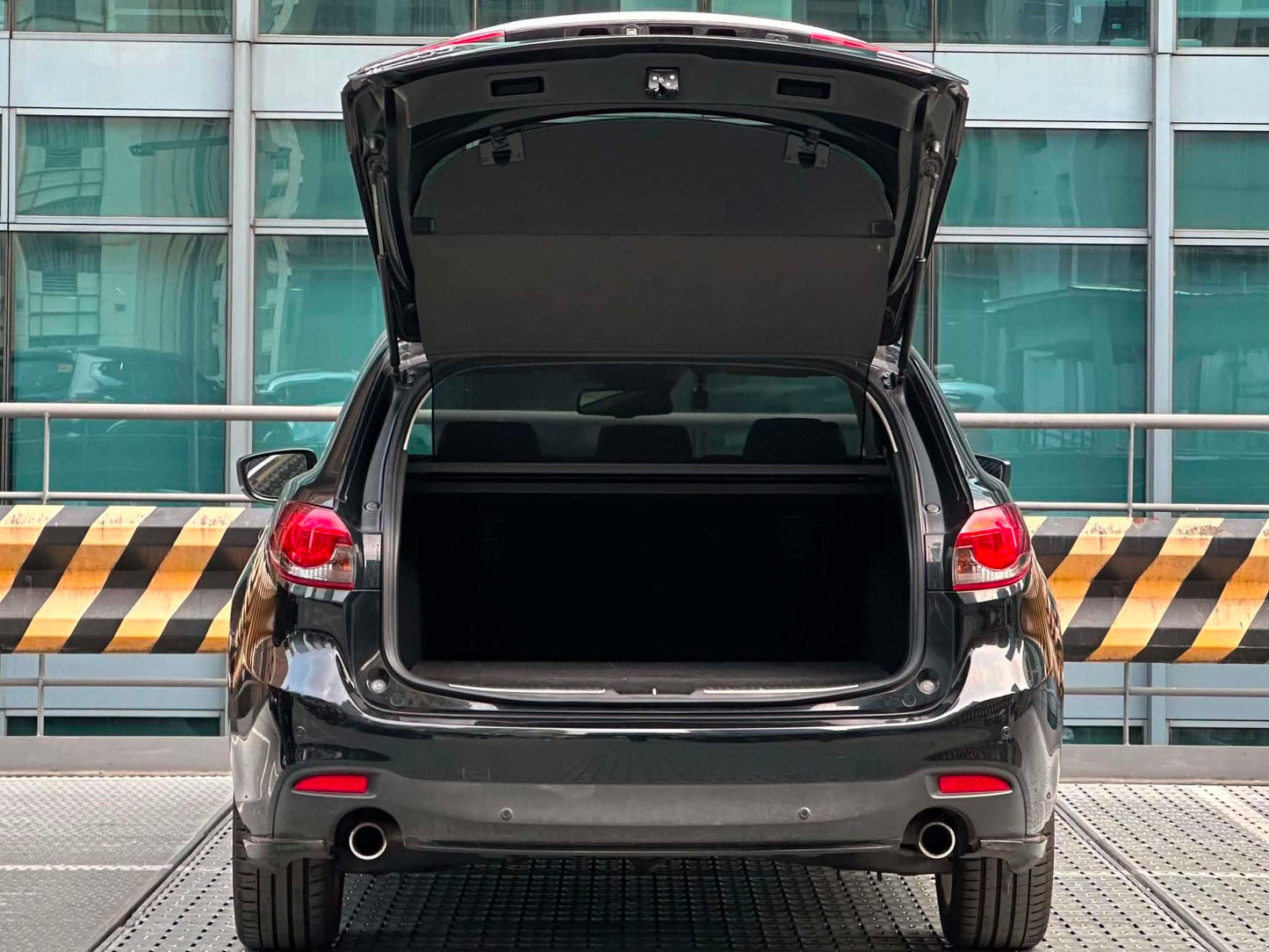 2018 Mazda 6 Wagon 2.5, Automatic, Gas