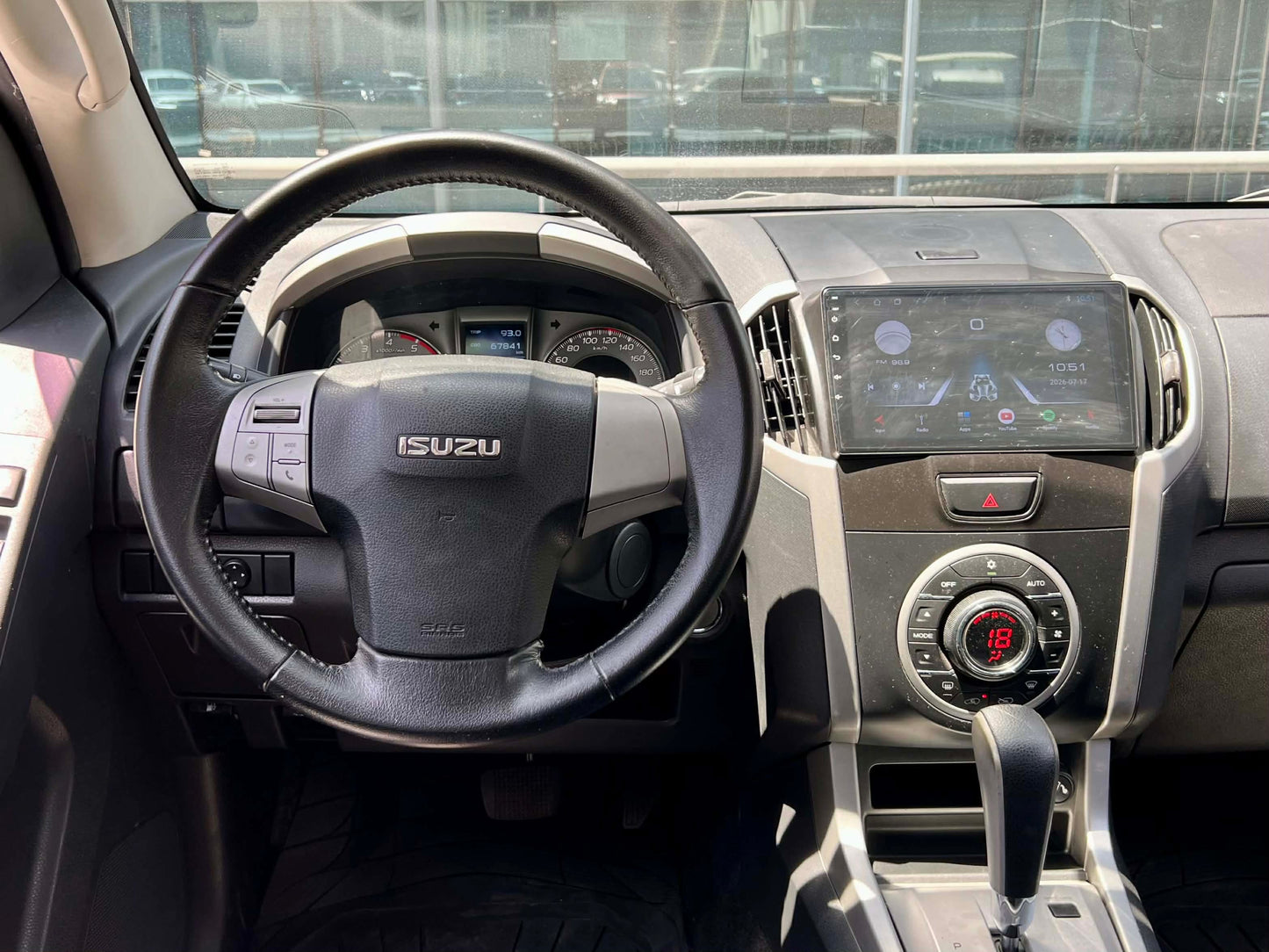 2015 Izuzu MUX LSA 4x2 2.5, Automatic, Diesel