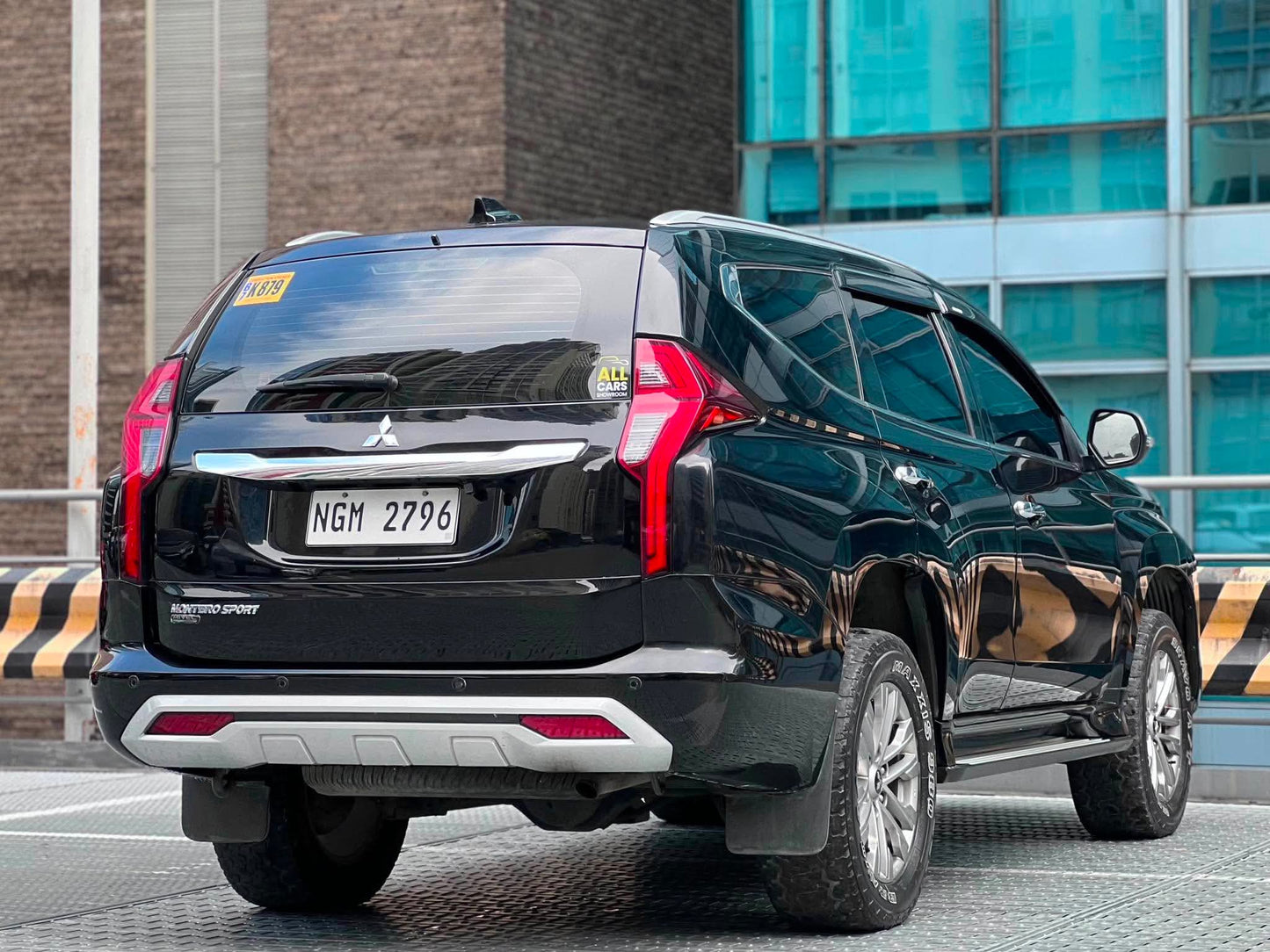 2020 Mitsubishi Montero Sport GLS,Automatic Diesel