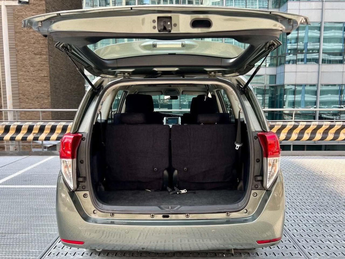 2016 Toyota Innova 2.8 V, Automatic, Diesel