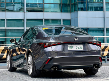 2023 Lexus IS300H Hybrid 2.0, Automatic, Gas