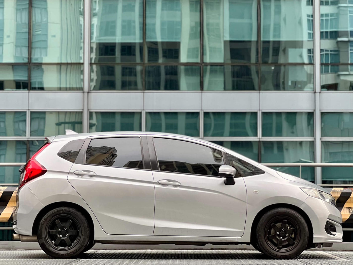 2018 Honda Jazz XV Navi 1.5,  Automatic, Gas