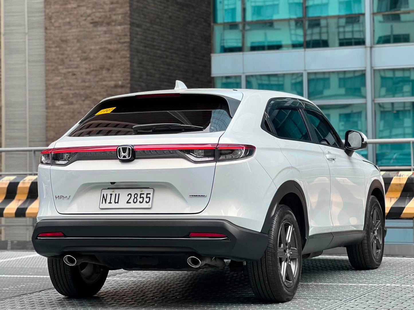 2023 Honda HRV V Turbo Sensing CVT, Automatic, Gas