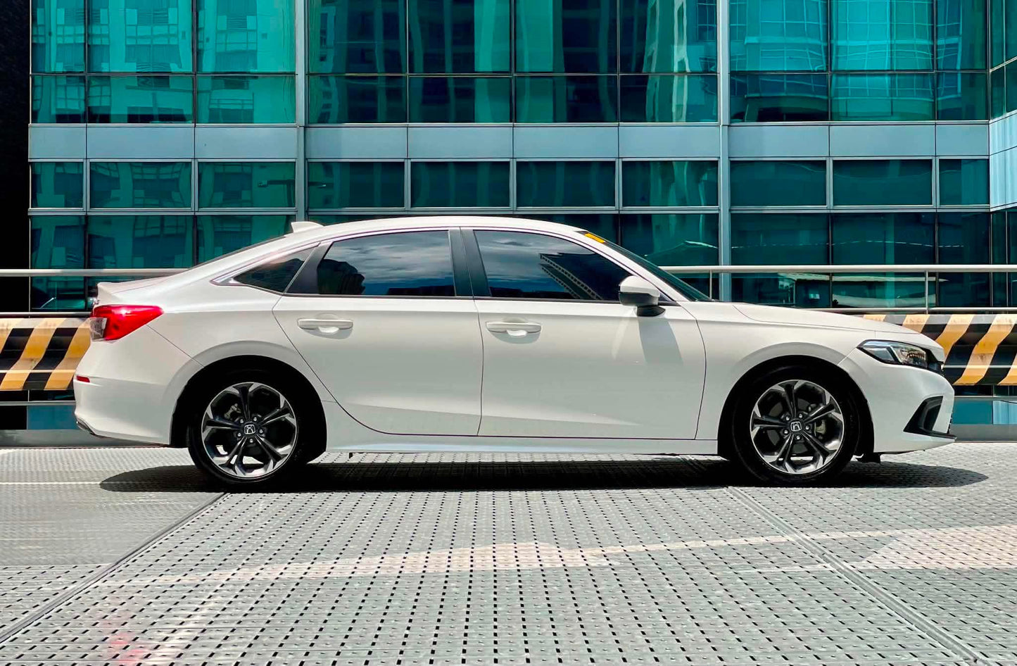 2024 Honda Civic 1.5 V, Automatic, Gas
