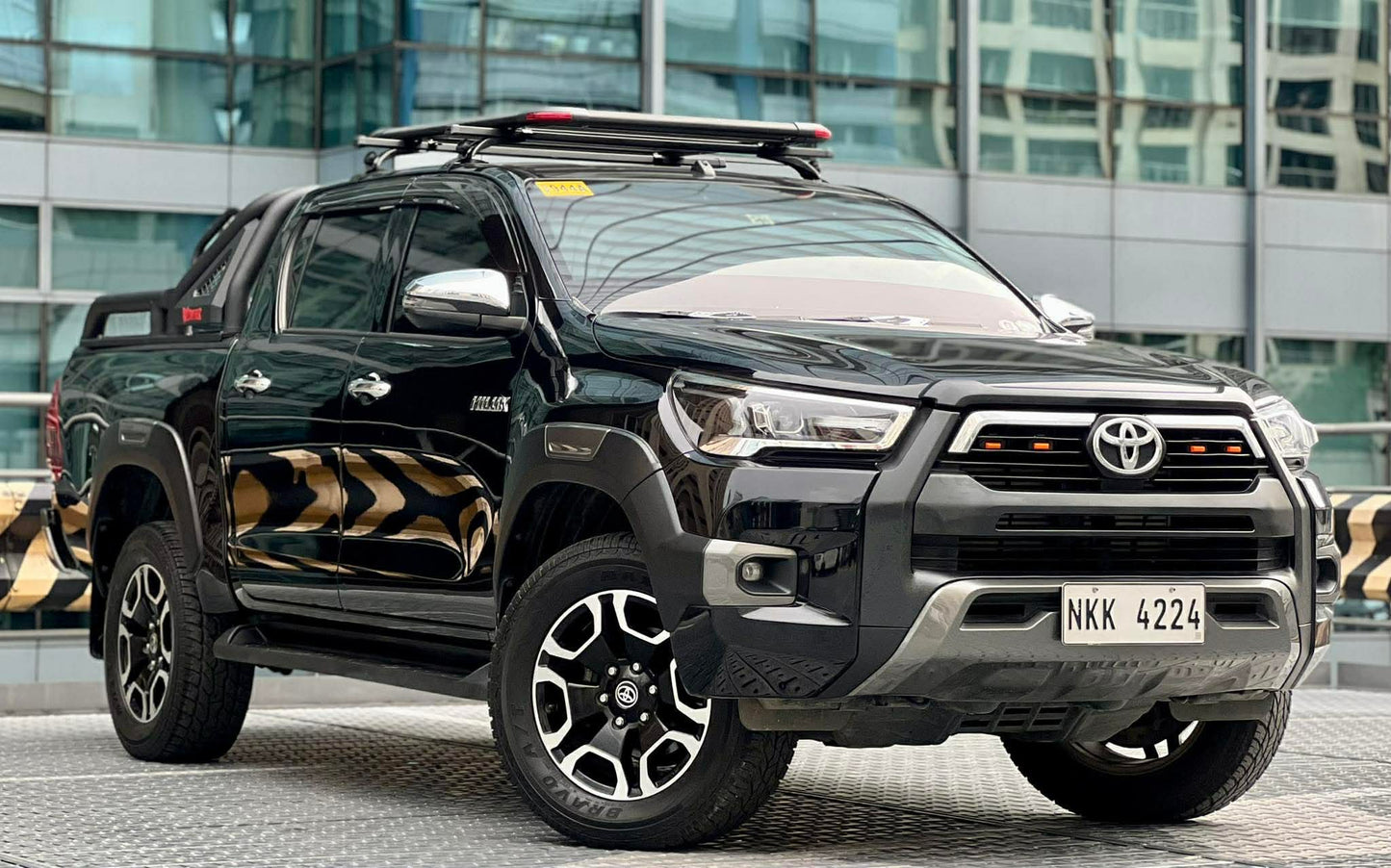2025 Toyota Hilux 4x2 G, Manual, Diesel