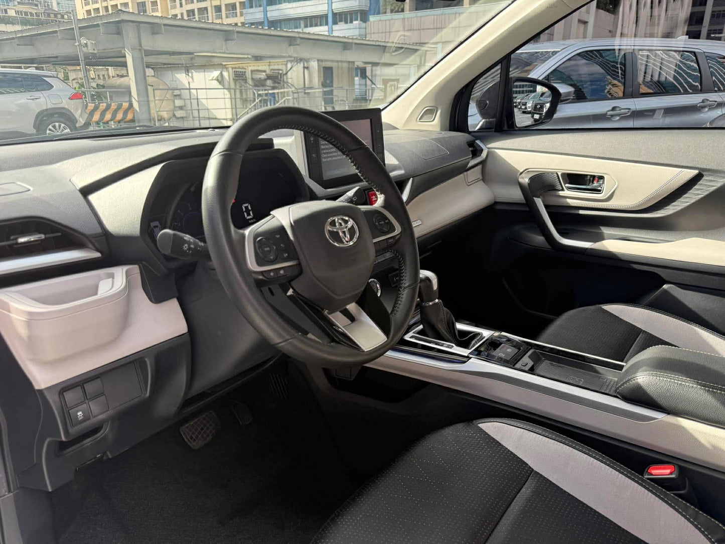 2022 Toyota Veloz 1.5 G, Automatic, Gas