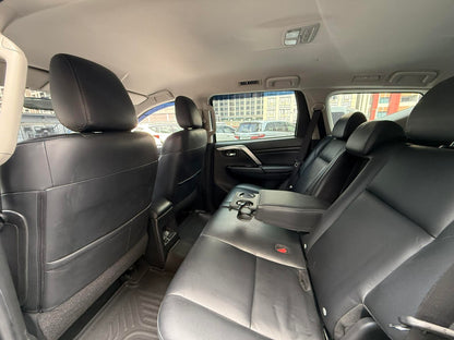 2022 Mitsubishi Montero Black Edition 4x2 2.5, Automatic, Diesel