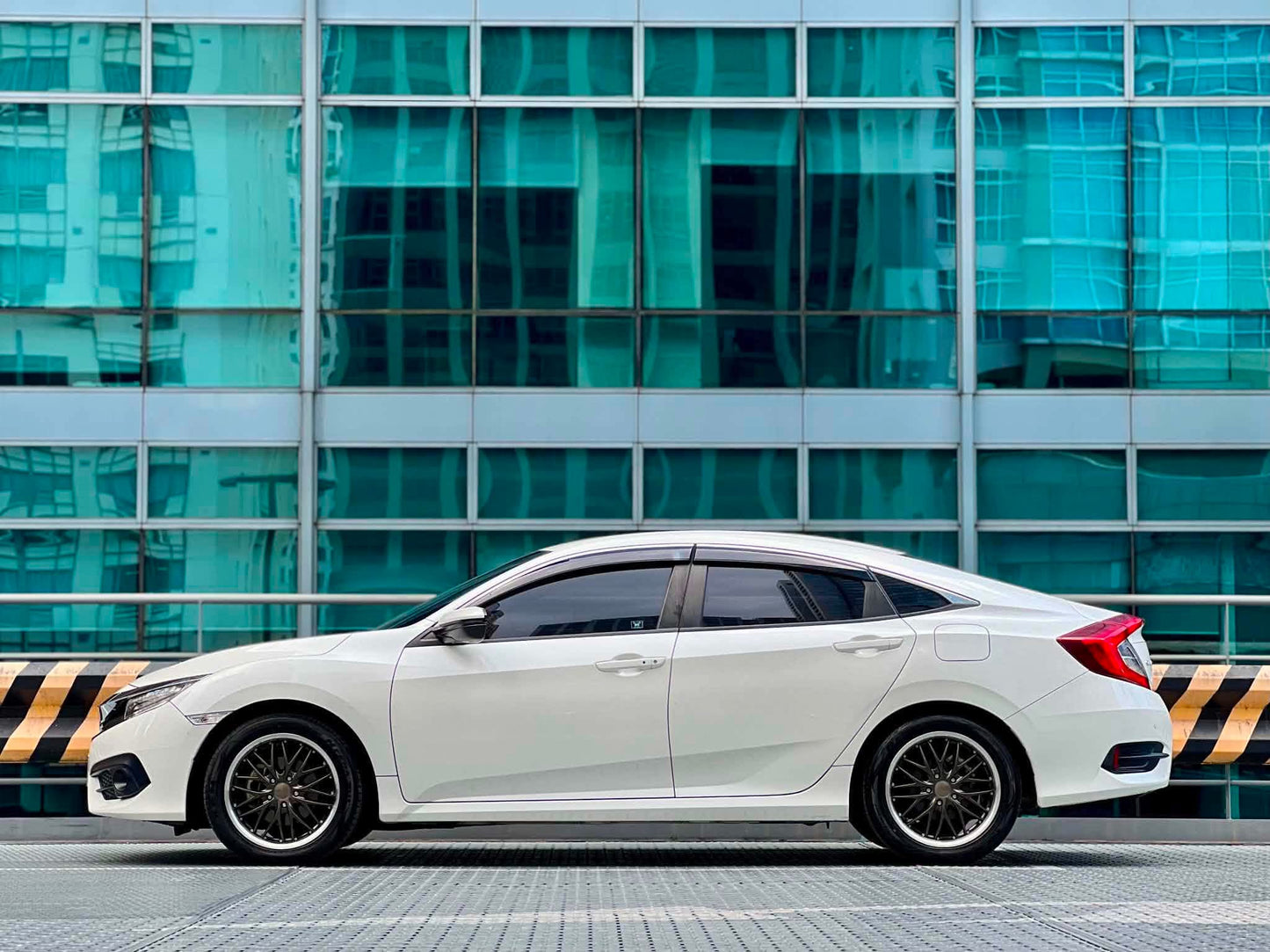 2018 Honda Civic 1.8 E, Automatic, Gas